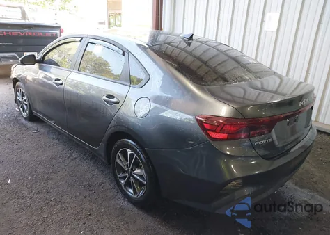2024 Kia Forte Lxs из США, поврежденный, VIN 3KPF24AD4RE743407